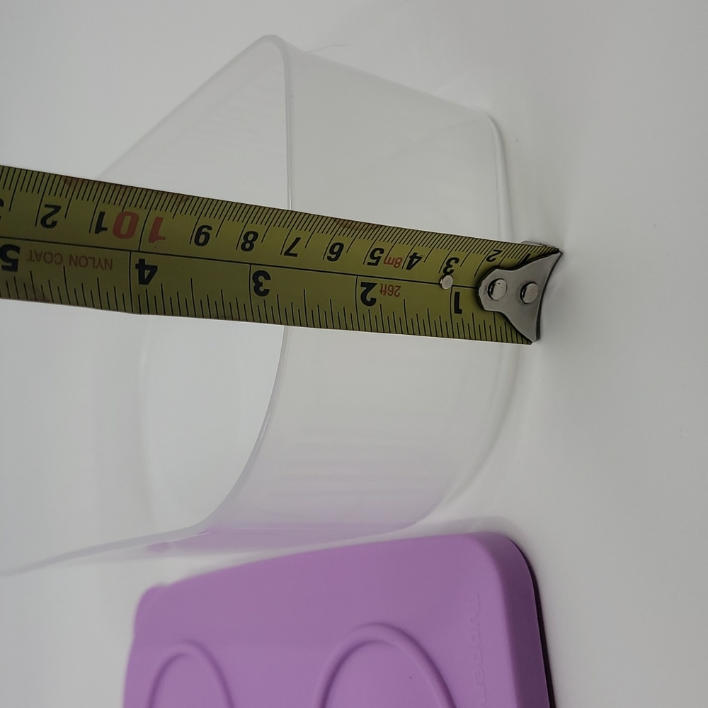 Tupperware Fresh and Cool New 1.1L Rectangular - Picture 5 of 7